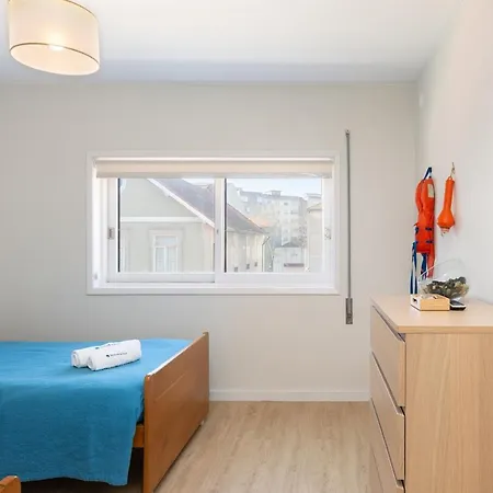 Host Wise - Trendy Bright Flats With Jacuzzi - 5 Min *