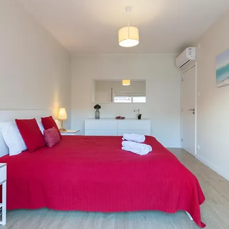 Host Wise - Trendy Bright Flats With Jacuzzi - 5 Min Lejlighed *