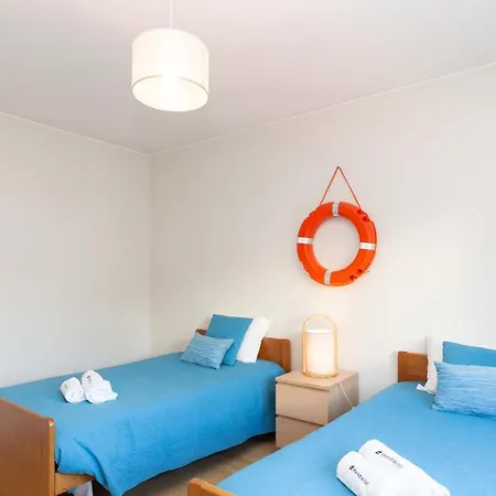 Host Wise - Trendy Bright Flats With Jacuzzi - 5 Min Lejlighed