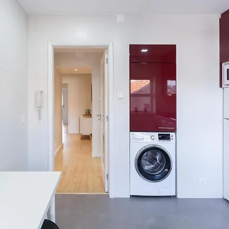 Host Wise - Trendy Bright Flats With Jacuzzi - 5 Min Appartement Matosinhos (Porto)