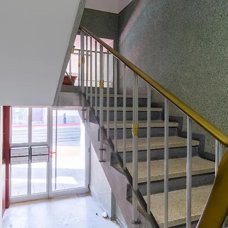 Host Wise - Trendy Bright Flats With Jacuzzi - 5 Min Appartement Matosinhos (Porto)