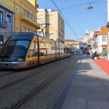 Appartamento Host Wise - Trendy Bright Flats With Jacuzzi - 5 Min