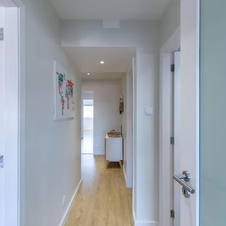 Host Wise - Trendy Bright Flats With Jacuzzi - 5 Min Matosinhos (Porto)