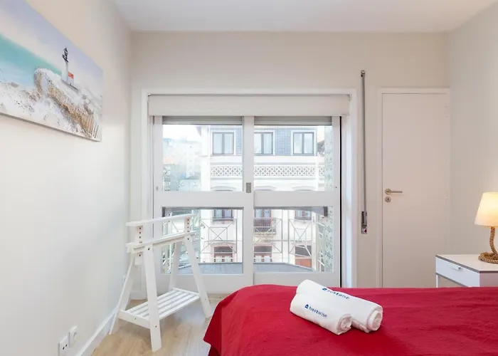 Host Wise - Trendy Bright Flats With Jacuzzi - 5 Min *