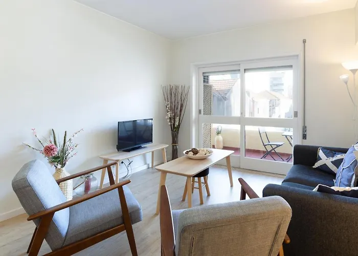 Host Wise - Trendy Bright Flats With Jacuzzi - 5 Min Apartamento *