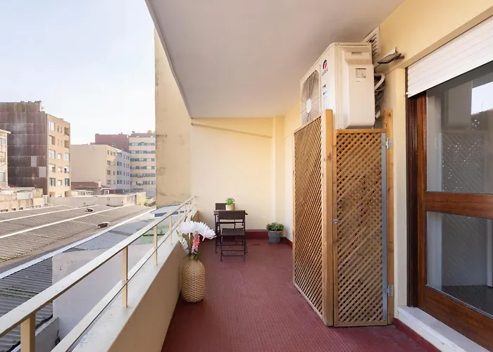 Host Wise - Trendy Bright Flats With Jacuzzi - 5 Min Apartamento Matosinhos (Porto)