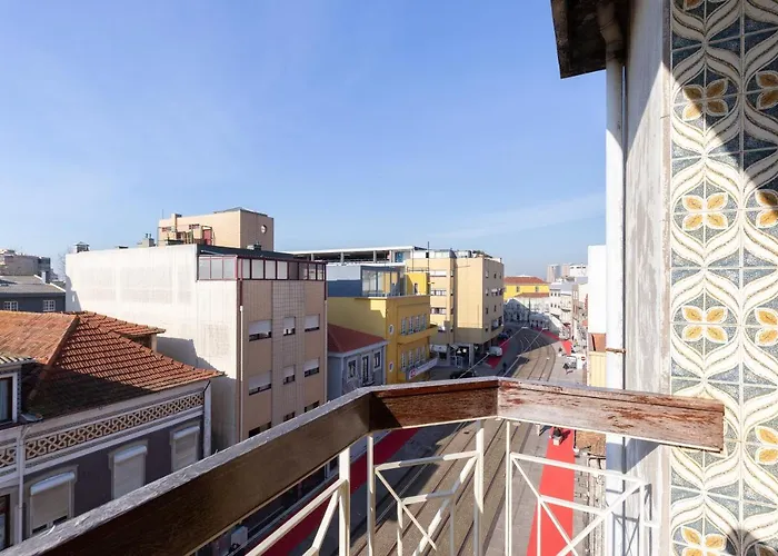 Host Wise - Trendy Bright Flats With Jacuzzi - 5 Min Apartamento