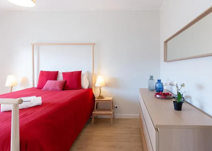 Host Wise - Trendy Bright Flats With Jacuzzi - 5 Min Matosinhos (Porto)