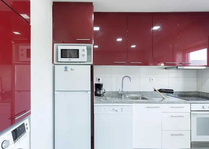 Host Wise - Trendy Bright Flats With Jacuzzi - 5 Min Apartamento Matosinhos (Porto)